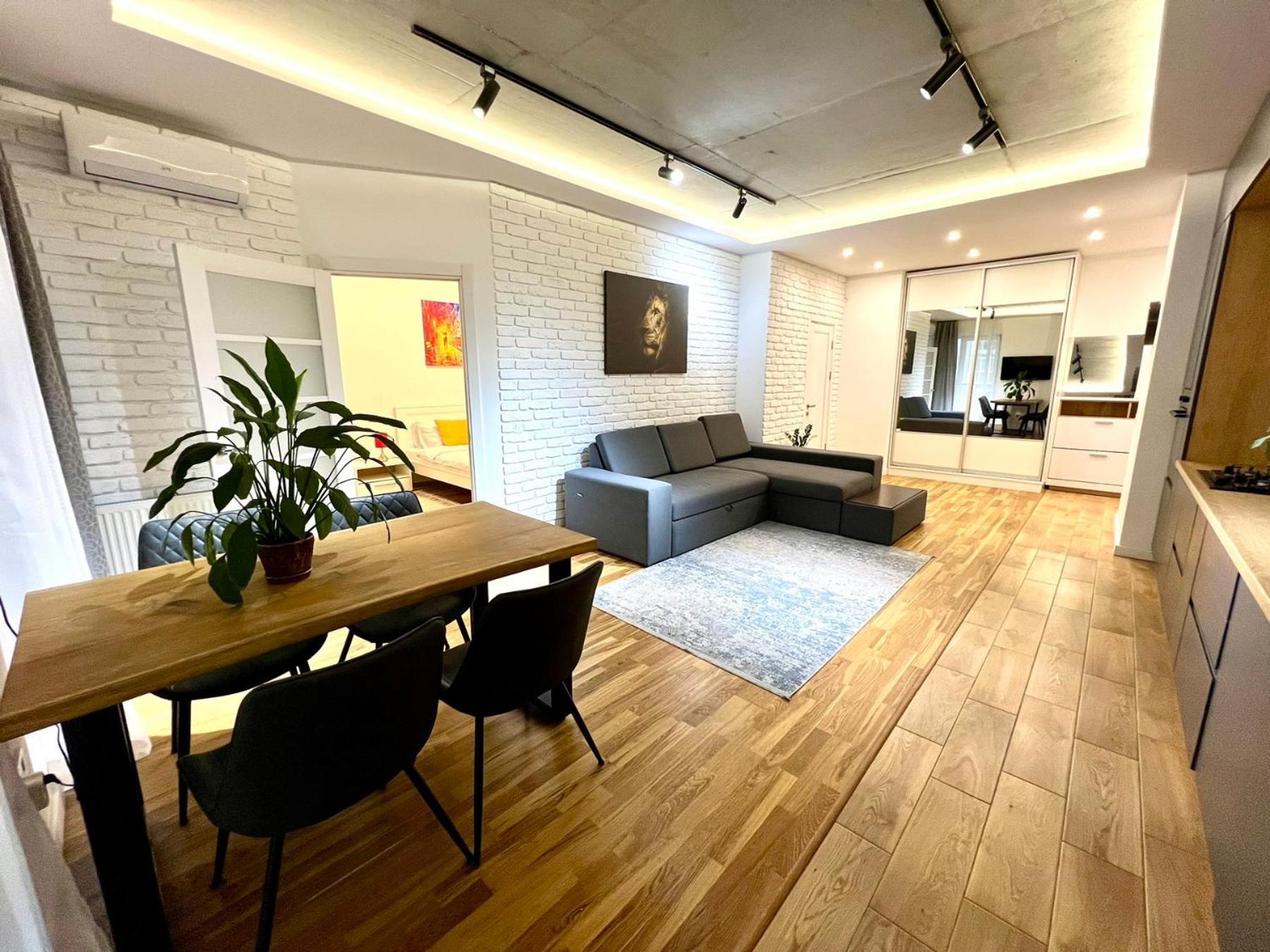 Osapart Ideal Apartment In The Complex Great Britain Lwów Zewnętrze zdjęcie